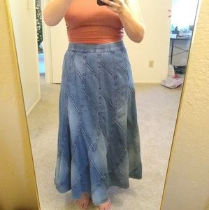 Studio West maxi denim skirt medium
